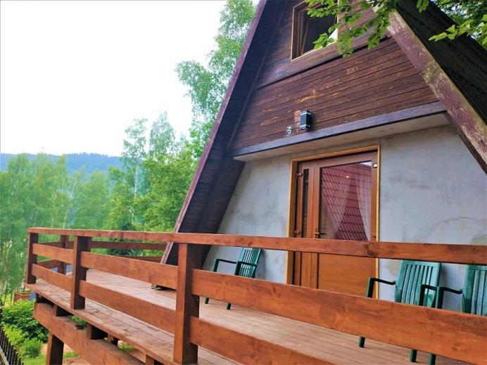 Domek Caloroczny Nad Zalewem U Podnoza Gor Stolowych Radkow Exteriér fotografie